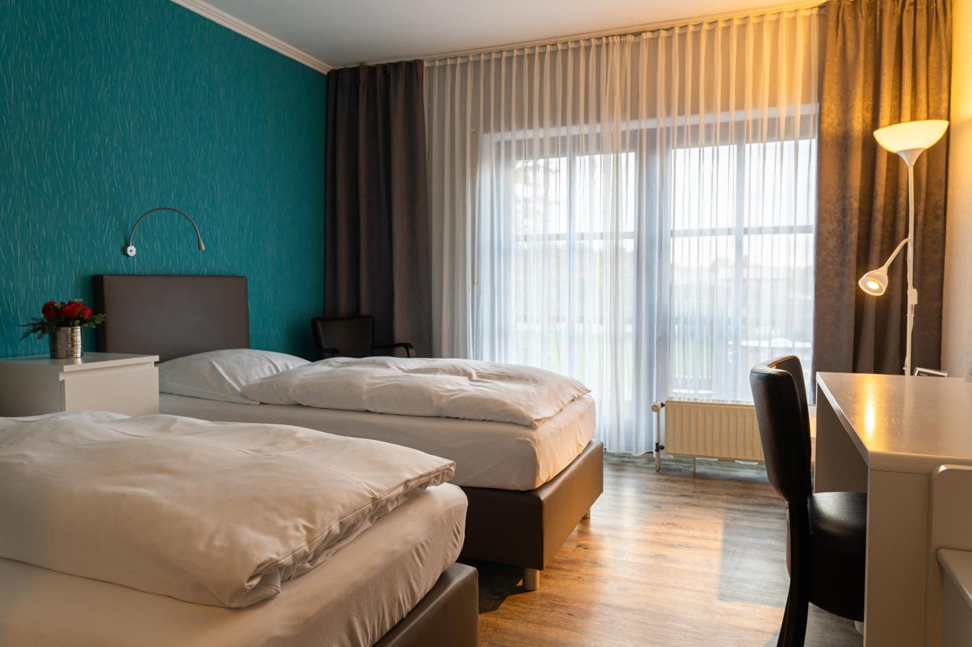 Vareler Brauhaus-Hotel Varel Dangast Exterior photo